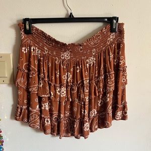American Eagle Ruffle Paisley Skirt